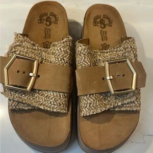 FANTASY SANDALS Tan and Gold Comfort Sandals with Metallic Straps